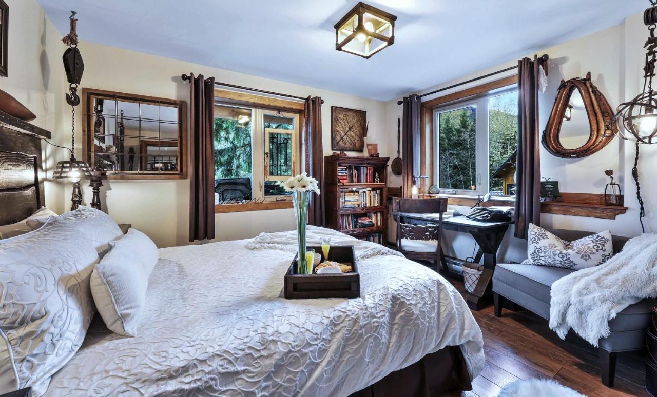 A Suite Retreat - Beyond Bed & Breakfast Sun Peaks Exterior foto